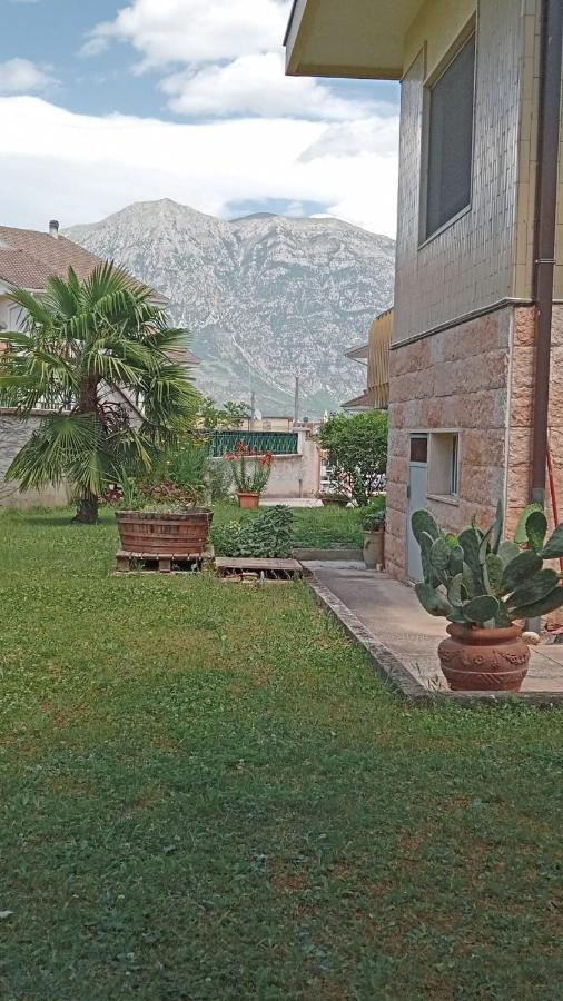 B&B Villaggio Sole スルモナ エクステリア 写真